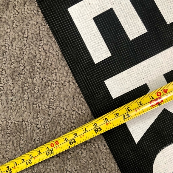 Assortment of Bags, Tote Bag and Drawstring Bag - Picture 8 of 12